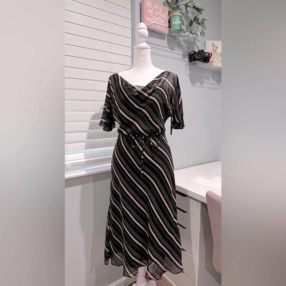 Express Vintage 100% Silk Dress‎